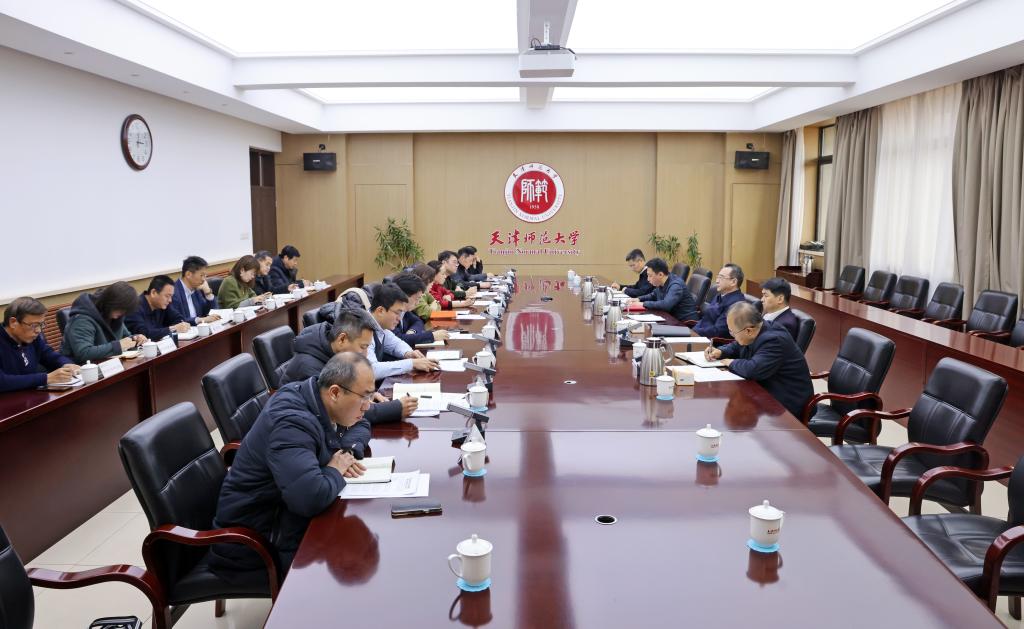 第十屆世界青少年武術(shù)錦標(biāo)賽開(kāi)幕式籌備工作領(lǐng)導(dǎo)小組第一次會(huì)議召開(kāi)